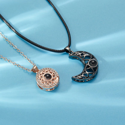 Collares de Sol y Luna “Te Amo” en 100 Idiomas para Pareja o Persona Especial