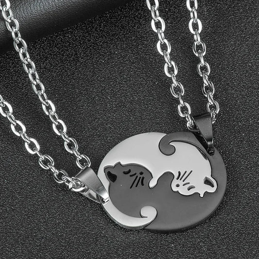 Collares magnéticos de gatos con corazón para 2 personas