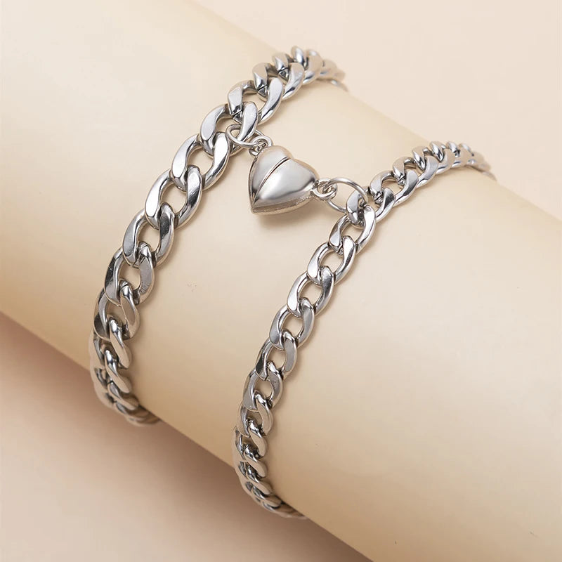Pulseras de cadena con corazón magnético para 2