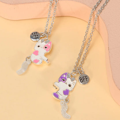 Vista completa del set de 2 collares de gatitos BFF rosa y morado separados